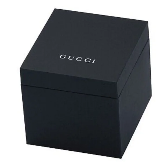LUXURY GUCCI TIGER WATCH 38mm Pristine Condition - Picture 3 of 4